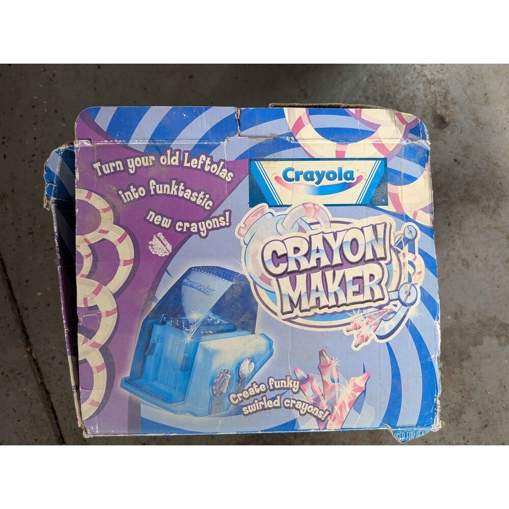 Crayola Crayon Maker Machine Kit Melt & Mold Crafts Toy 2002 Works Vintage
